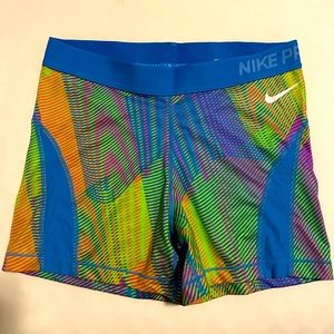 Nike Compression Shorts!!!🌻🌻🌻